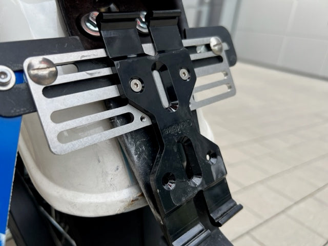 rahmenloser kennzeichenhalter