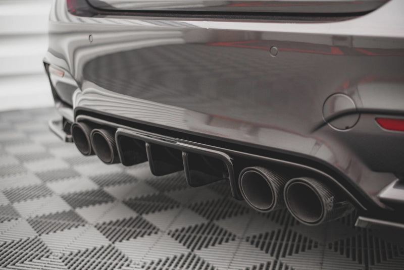 BMW M4 - MAXTON DESIGN HECK DIFFUSOR