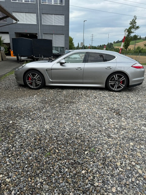 Porsche Panamera Turbo