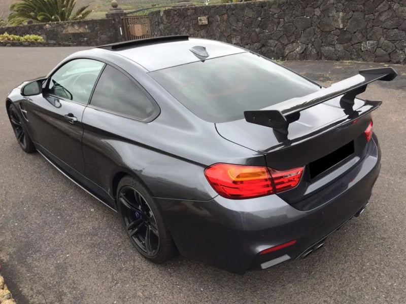 BMW M4 - JC CARBON HECKFLÜGEL GTS OPTIK