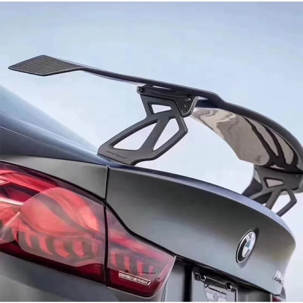 BMW M4 - CARBONSS CARBON HECKFLÜGEL VORSTEINER OPTIK